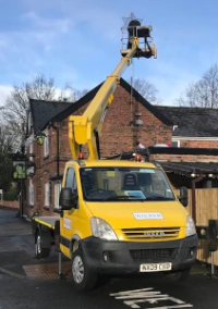Cllr Ernie's best mate Paul Walker's cherry-picker